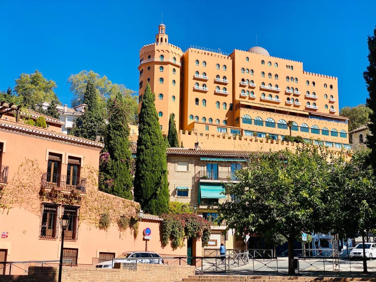Luxe Apartament Center Lägenhet Granada Exteriör bild
